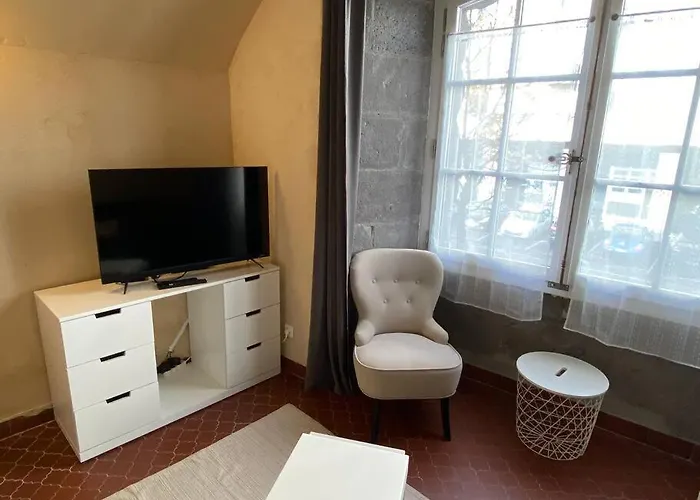 New Grand Plein Centre Apartmán *